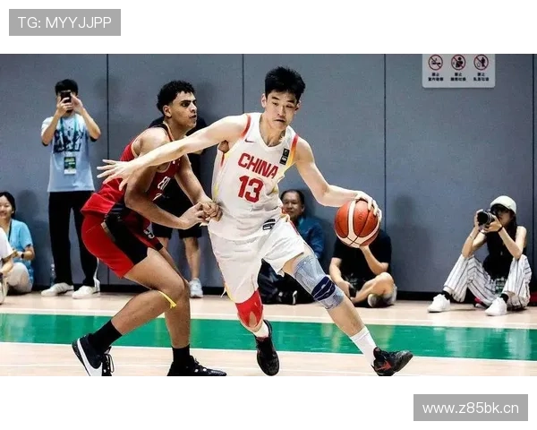 广东大胜四川陈家政展实力两将关键 广东大胜四川陈家政展实力两将关键